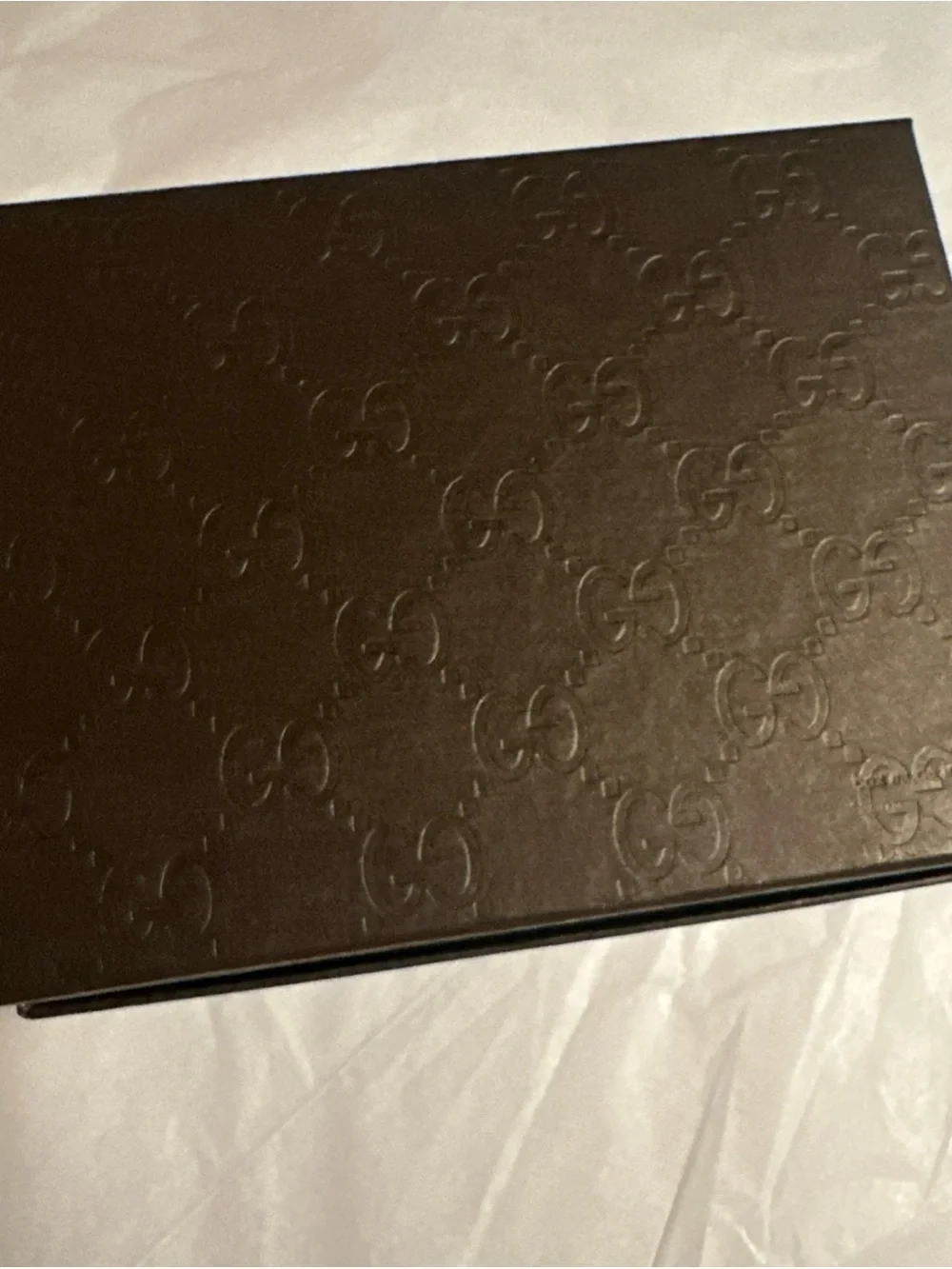 Gucci Cream Embossed GG Bow BiFold Leather Wallet with Box - Picture 13 of 14